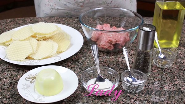 Вафли с фаршем пошагово